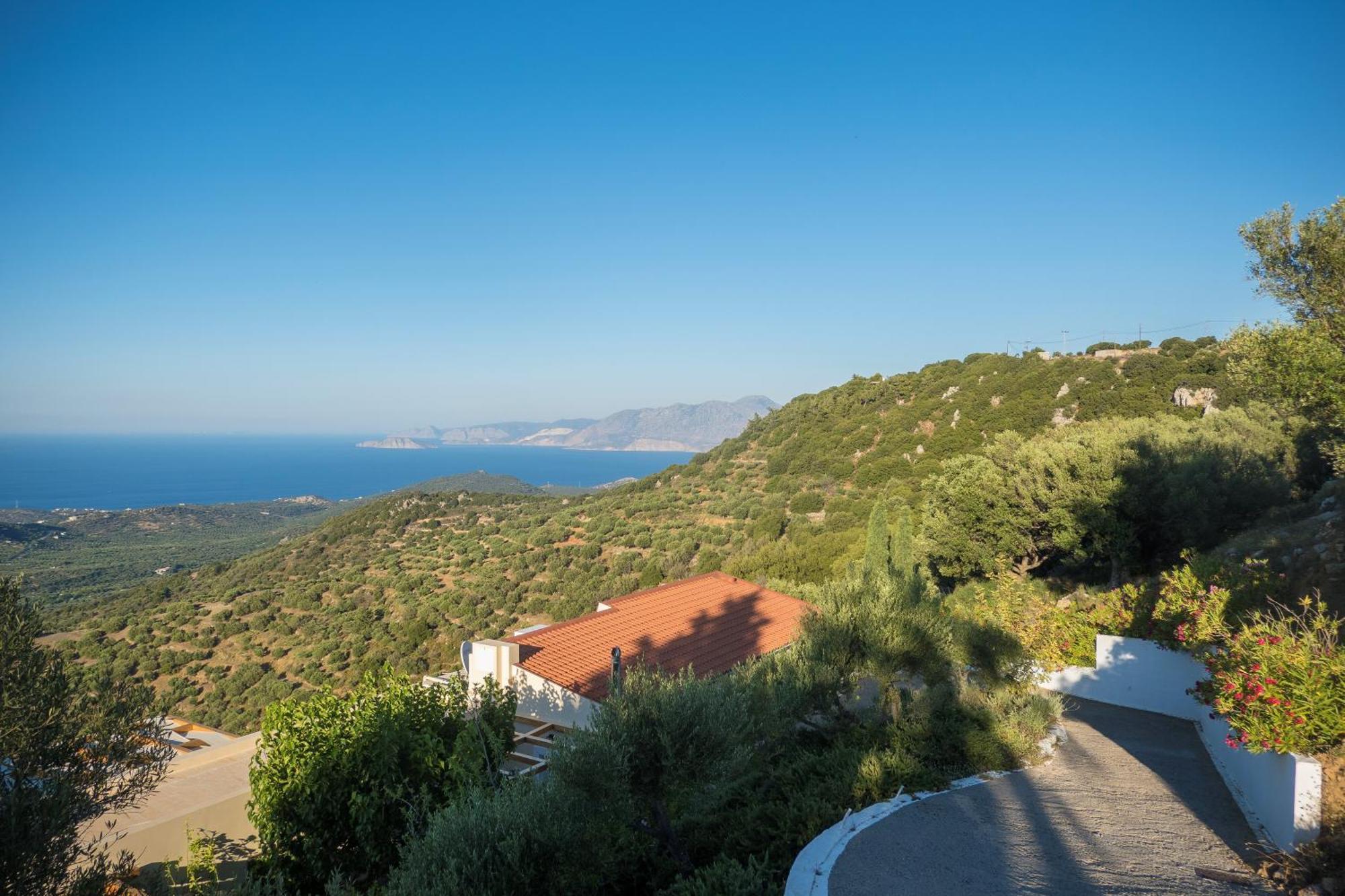 Villa Dio Petres Kroustas Exteriér fotografie