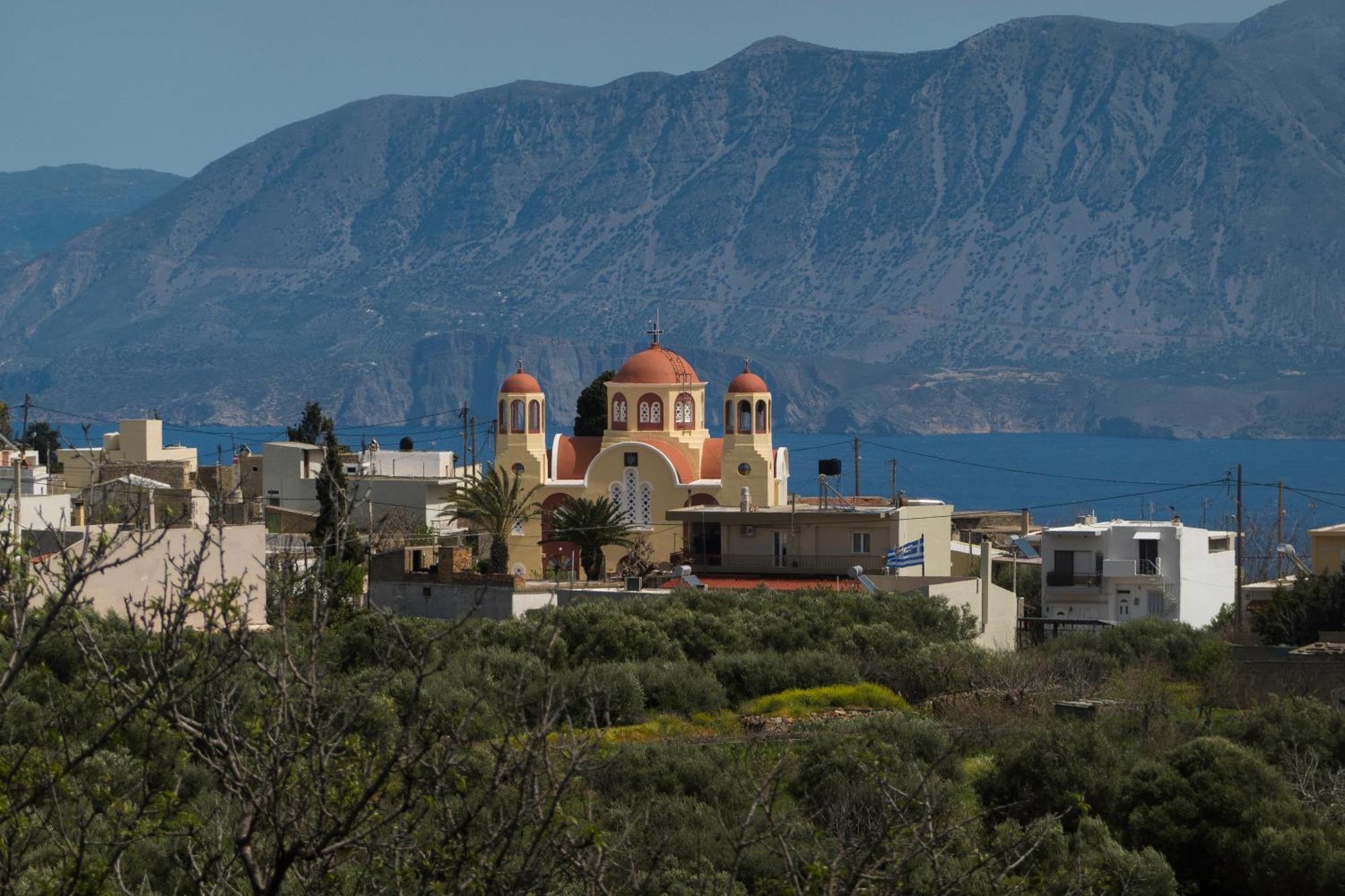 Villa Dio Petres Kroustas Exteriér fotografie