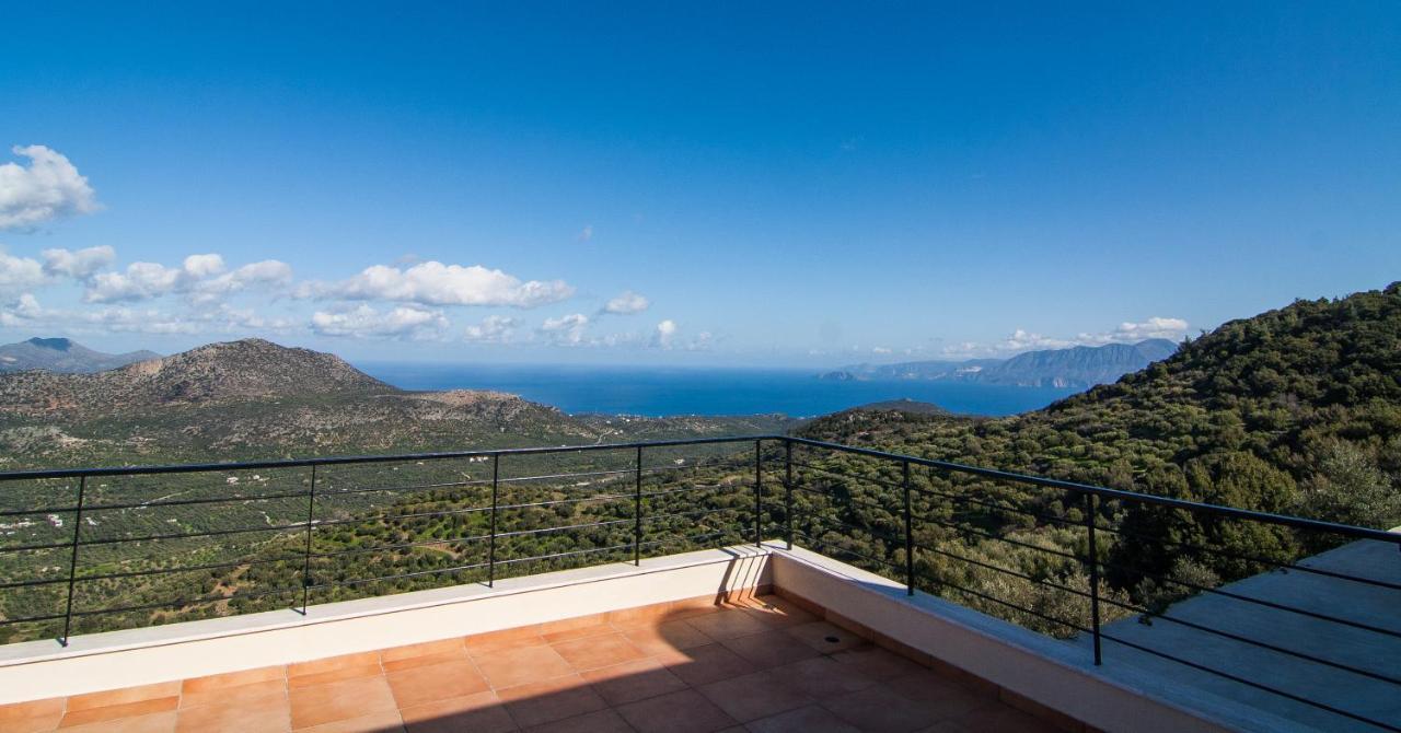 Villa Dio Petres Kroustas Exteriér fotografie