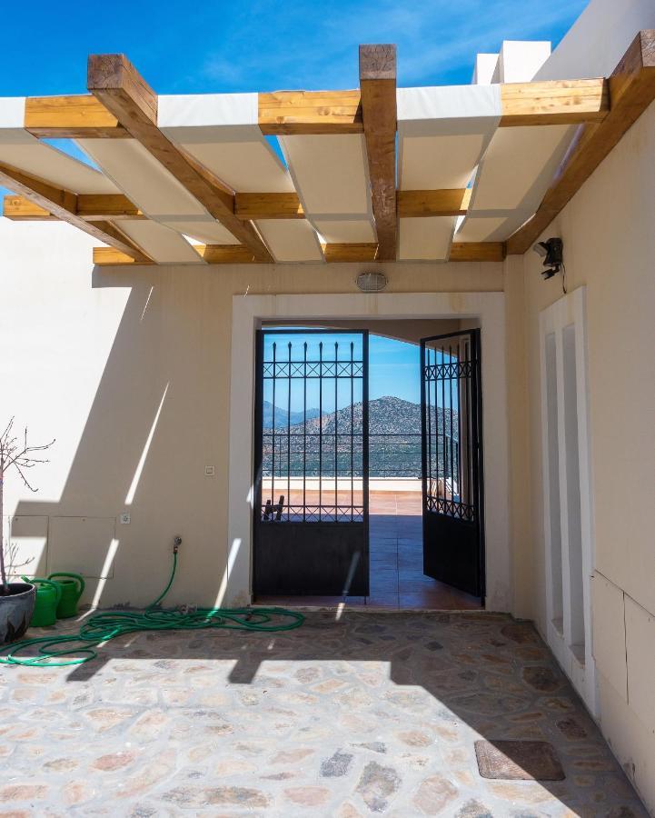 Villa Dio Petres Kroustas Exteriér fotografie